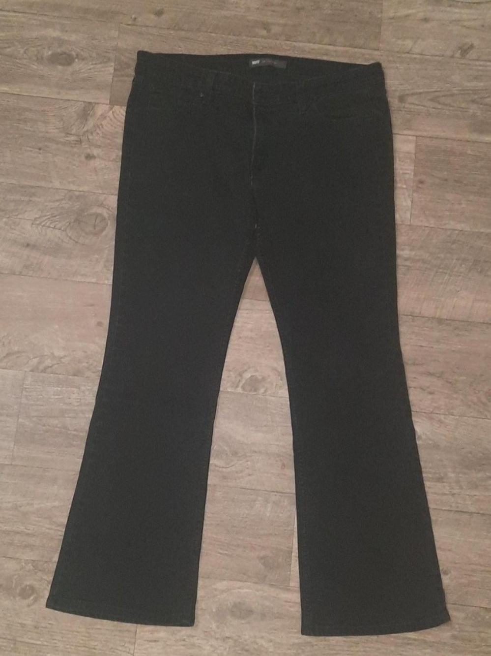 Women's Black Levi Flare Jeans